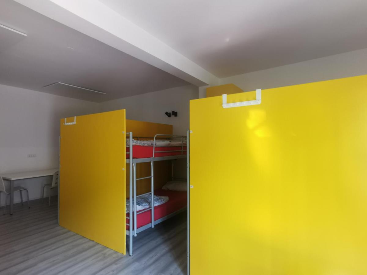 Bed 10-Bed Mixed Dormitory Room